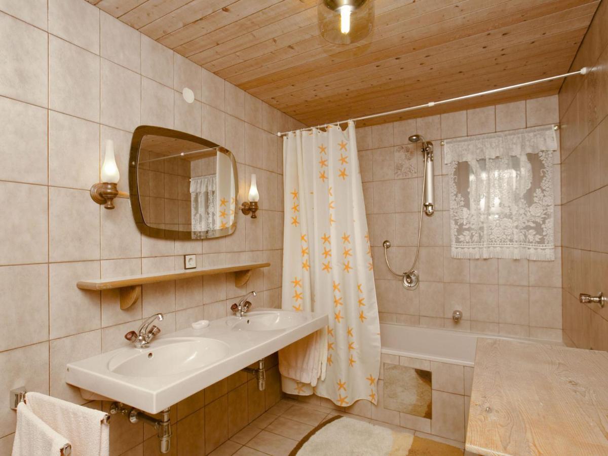 Apartment In W Ngle Tyrol With Walking Trails Near Ройте Екстериор снимка